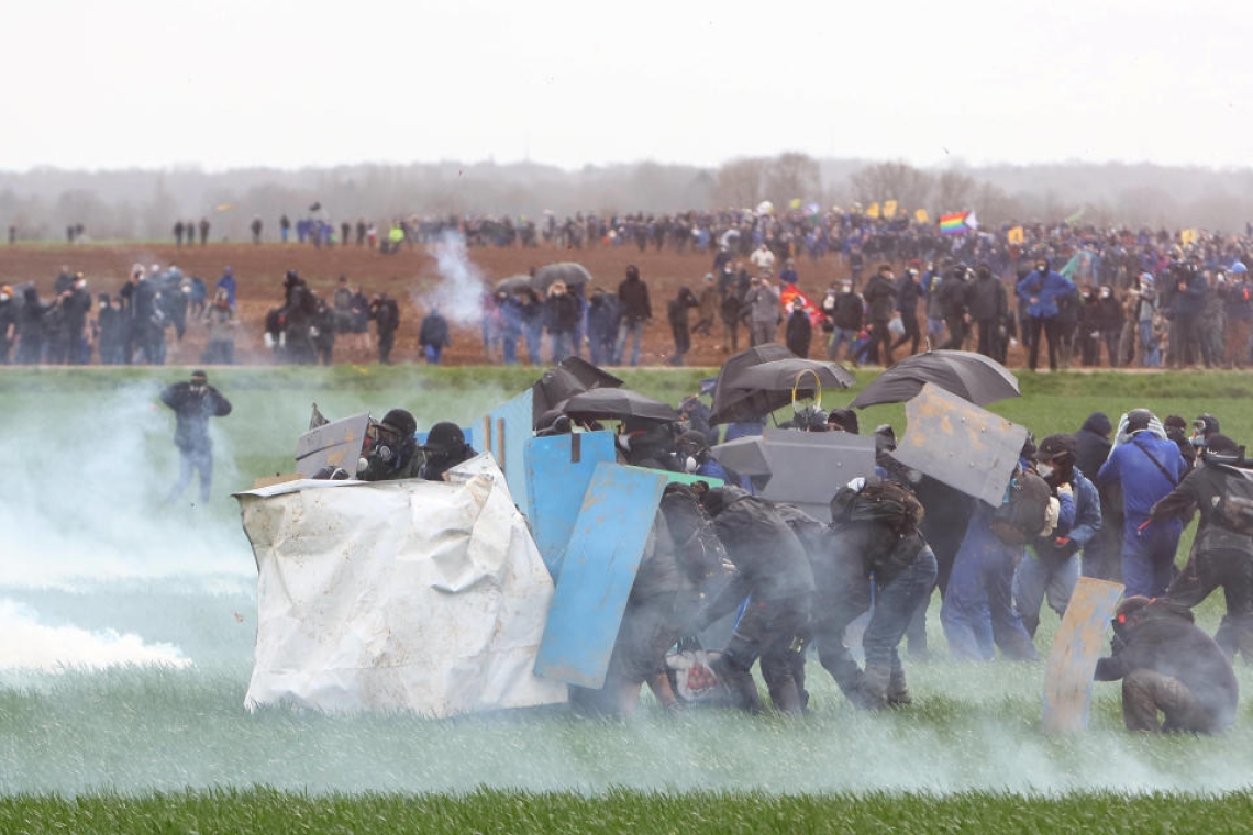 France: deux nouvelles plaintes déposées contre la police 