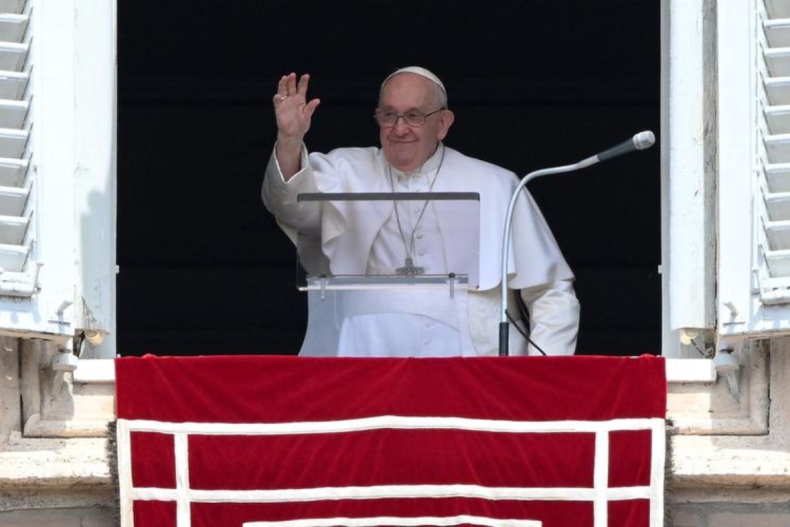 Le pape François a invité à ne pas oublier les Ukrainiens, avant son voyage en Hongrie