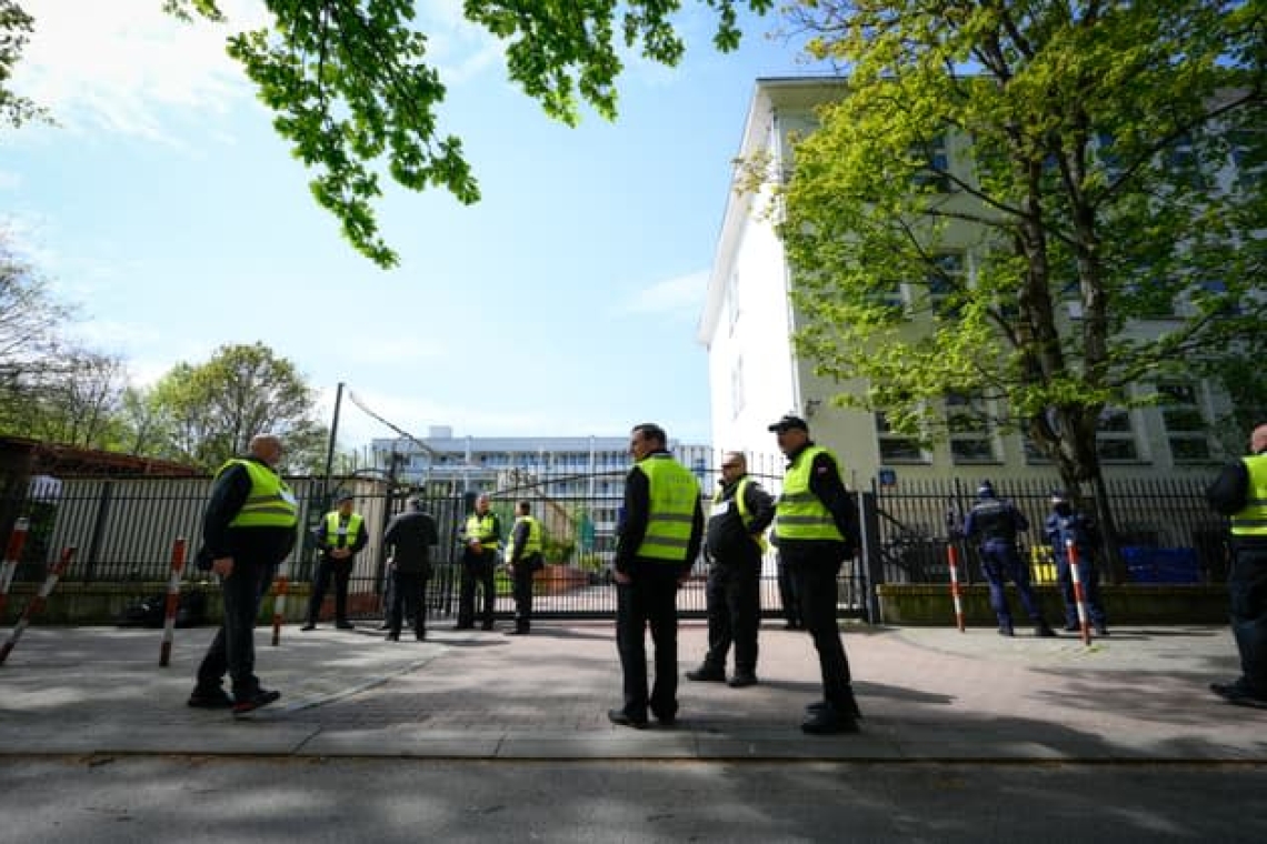 Guerre enUkraine : la  Pologne a saisi le bâtiment du lycée russe à Varsovie, Moscou dénonce un geste "illégal"