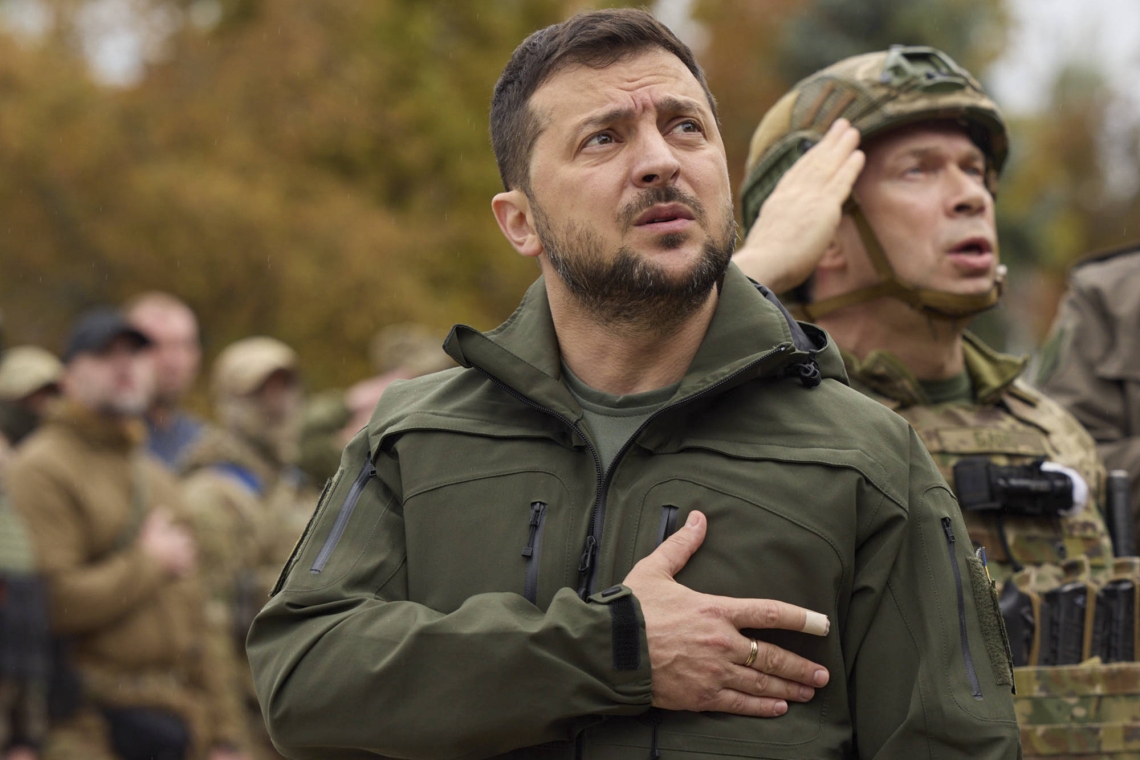 Zelensky veut toujours intégrer l'Union Européenne, mais dénonce la position de cinq pays. 