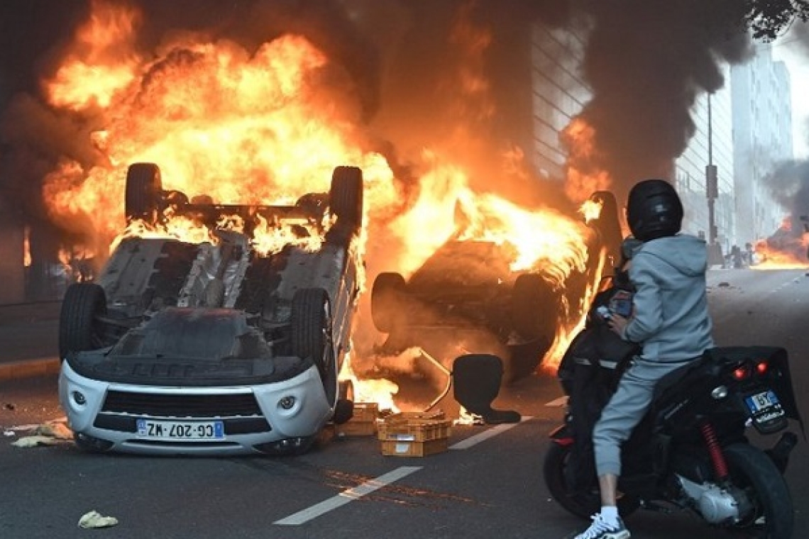 Émeutes en France : plusieurs interpellations dans le pays