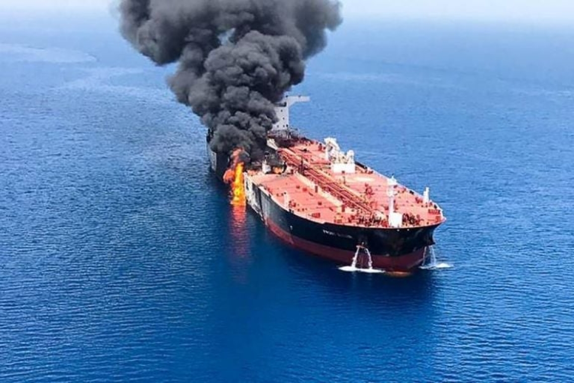 La marine américaine a interdit l'Iran de saisir deux pétroliers près d'Oman