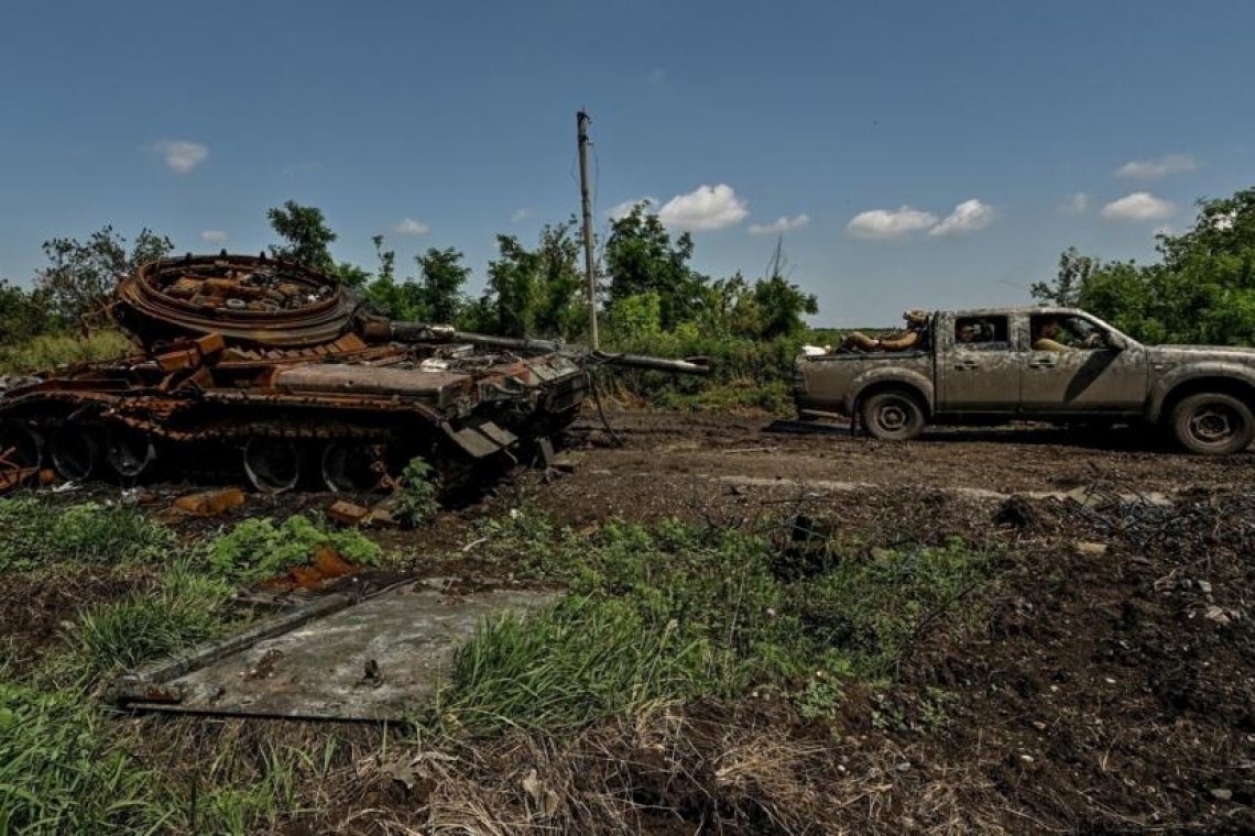 Un gouverneur russe a accusé l’Ukraine d’avoir utilisé des armes à sous-munitions sur un village frontalier