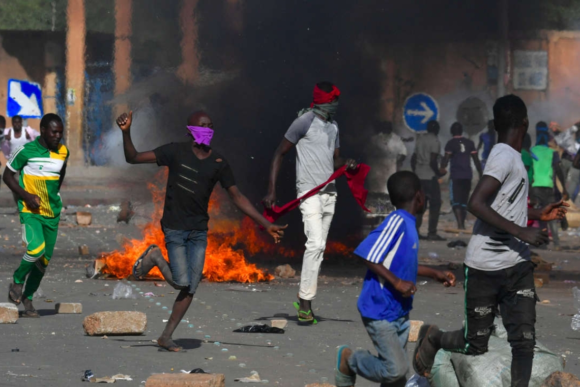 Coup État à Niamey : le Canada hésite à suspendre son aide financière au Niger