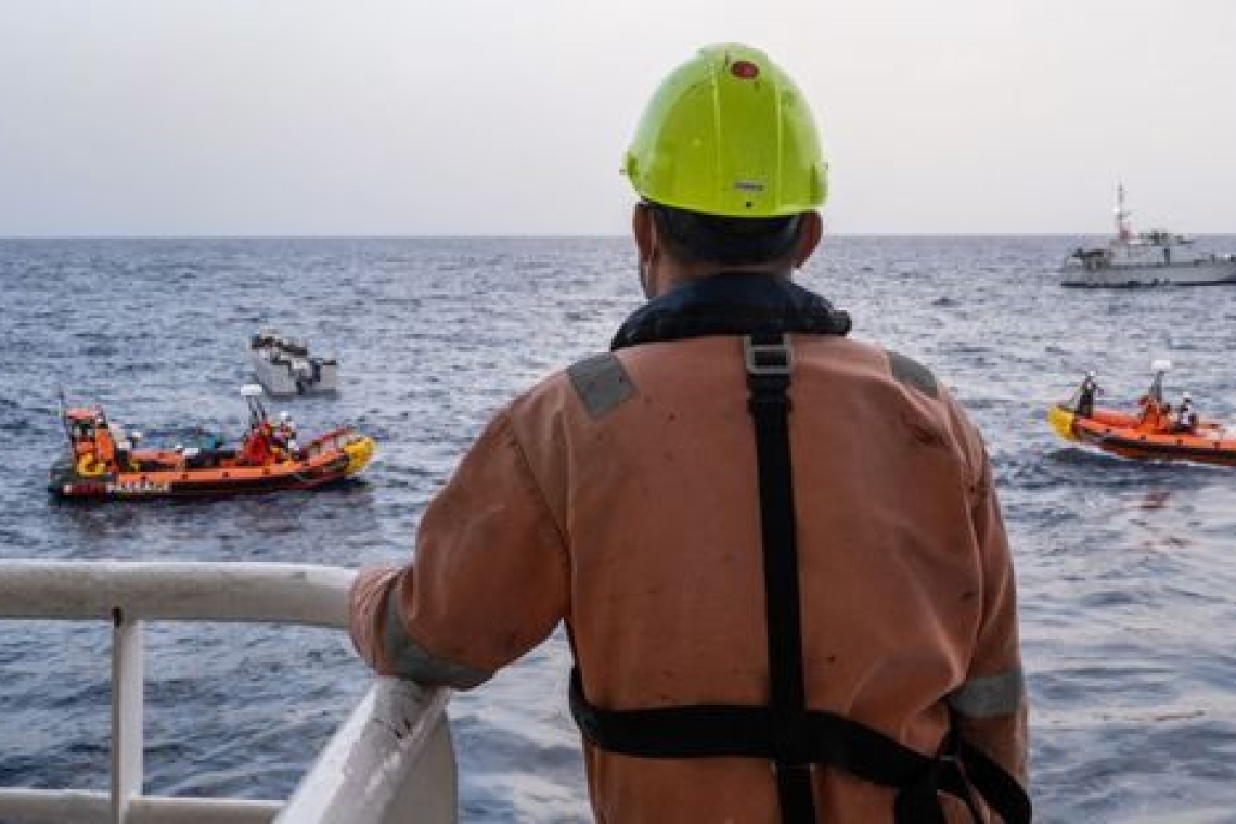 41 migrants portés disparus après un naufrage en Méditerranée