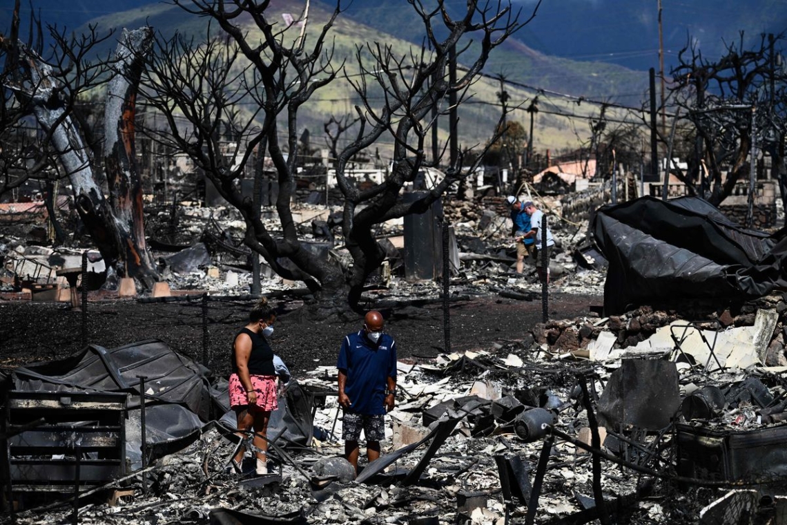 Au moins 67 morts à Hawaï, où les habitants regagnent les ruines laissées par les incendies