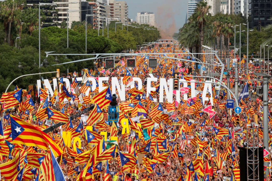 Titre : La Catalogne est au centre de toutes les attentions en Espagne à l'occasion de la Diada, sa journée nationale.