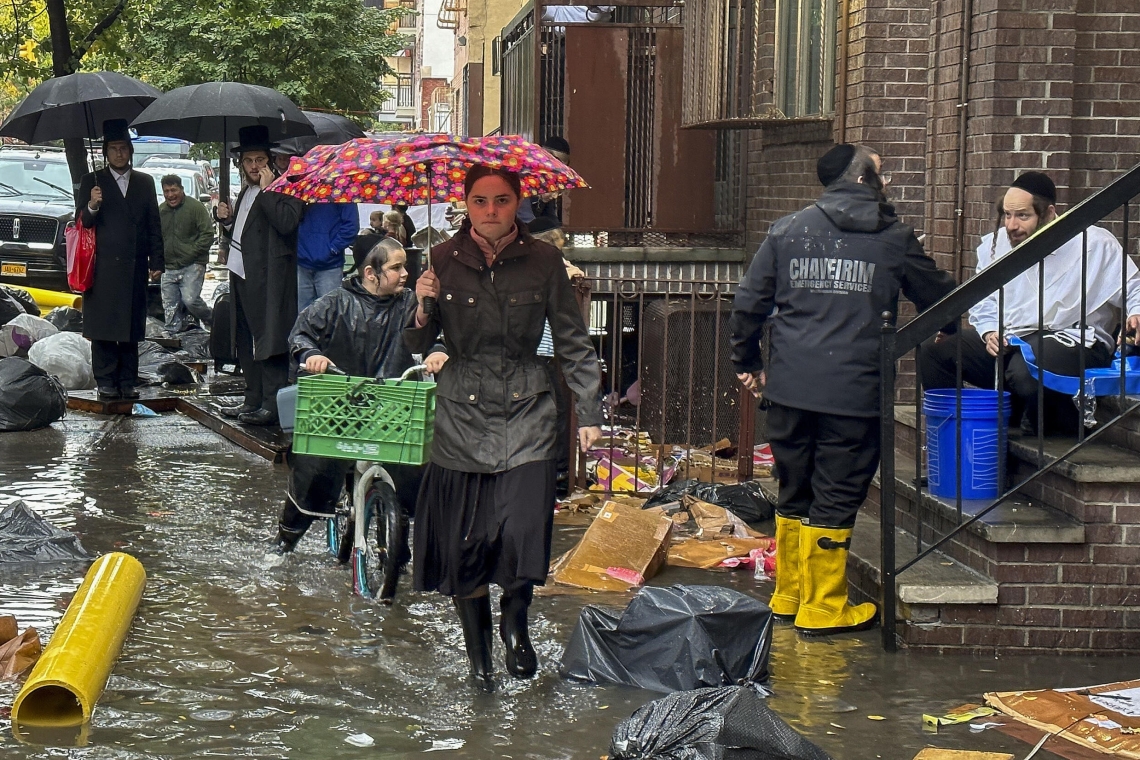 Pluies torrentielles à New York : la ville mise à rude épreuve 