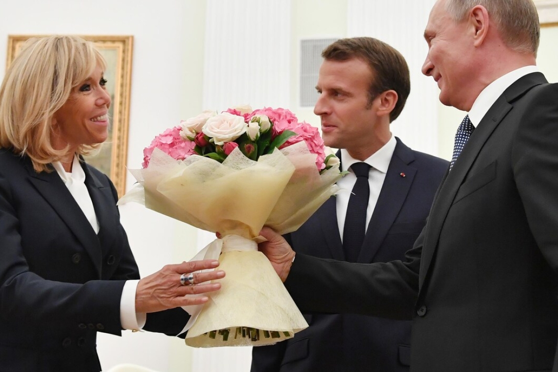 Ukraine : Macron  veut réaffirmer son leadership en Europe : le Kremlin dénonce et menace  