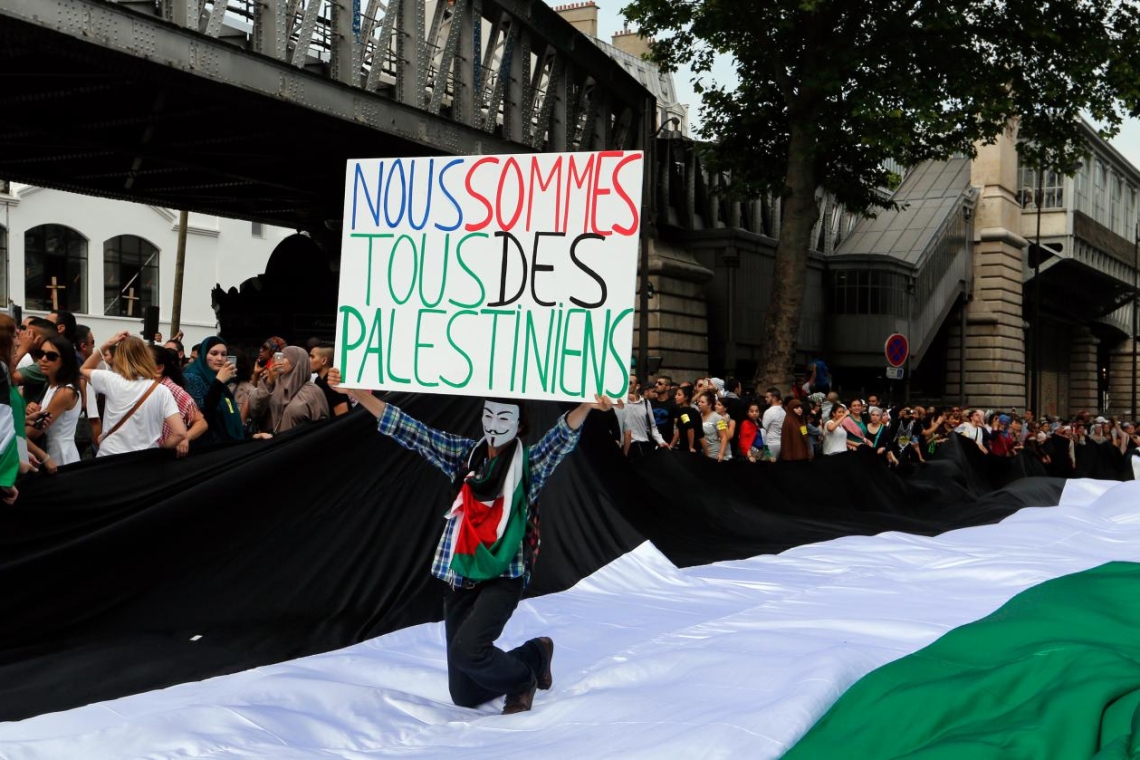 Pourquoi la France est le seul pays à interdire les manifestations pro-palestiniennes ?