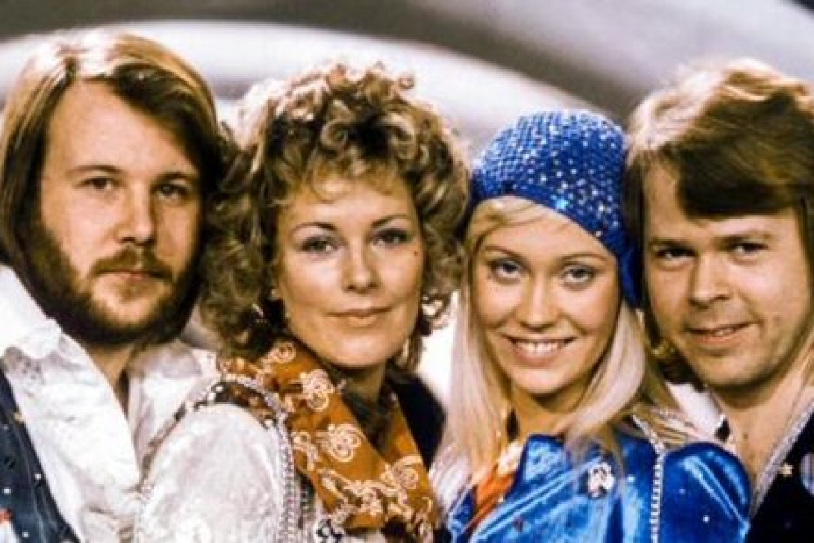 La Suède rend un hommage royal à ses icônes ABBA