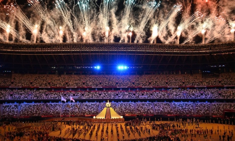 ECO ET TECH : La Cérémonie des Jeux Olympiques à 120 Millions d'Euros, un Coût Exorbitant ?