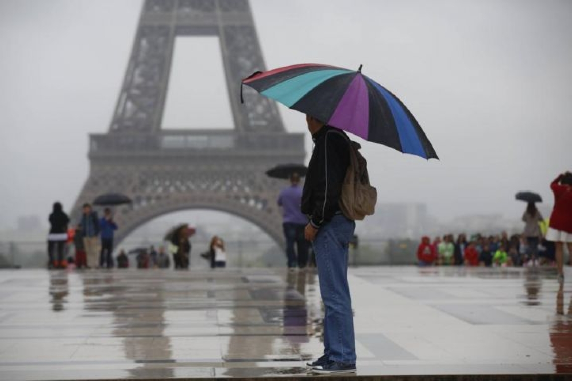 JO de Paris 2024 : Sur un chanté sous la pluie