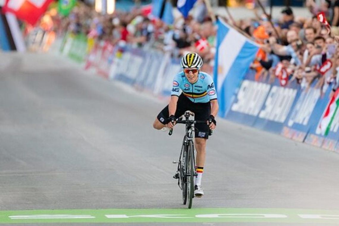 JO Paris 2024 : L’Impressionnant Hommage à Remco Evenepoel