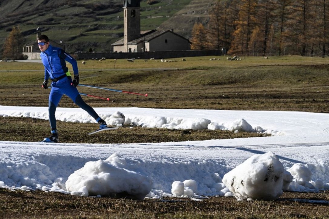 Ski indoor à Madrid : loisir controversé face au réchauffement climatique