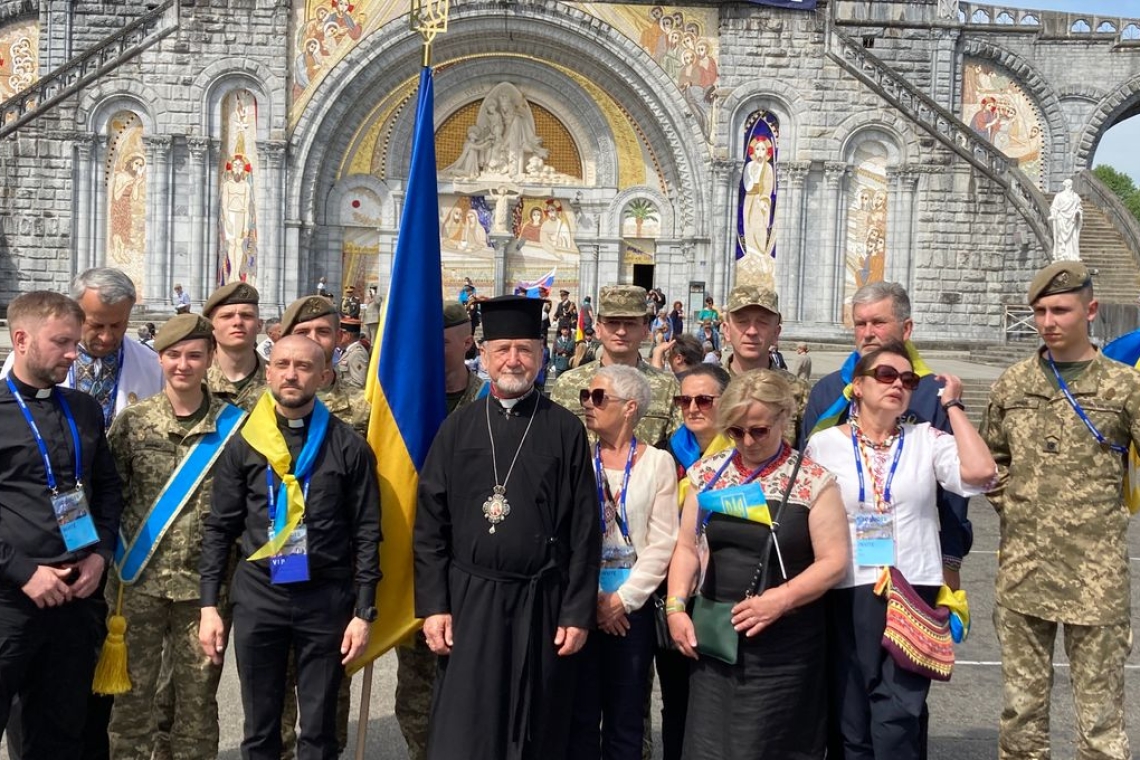 Célébration de l'indépendance ukrainienne à lourdes