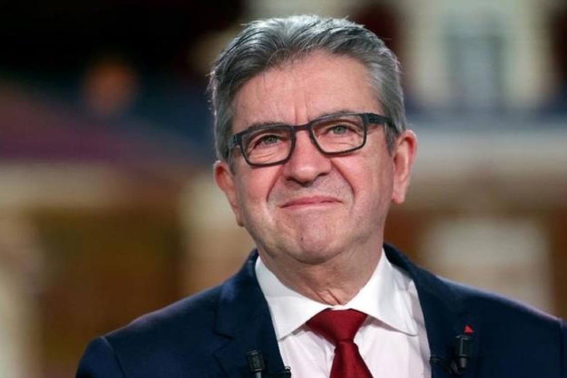 Mélenchon propose un gouvernement nfp sans lfi