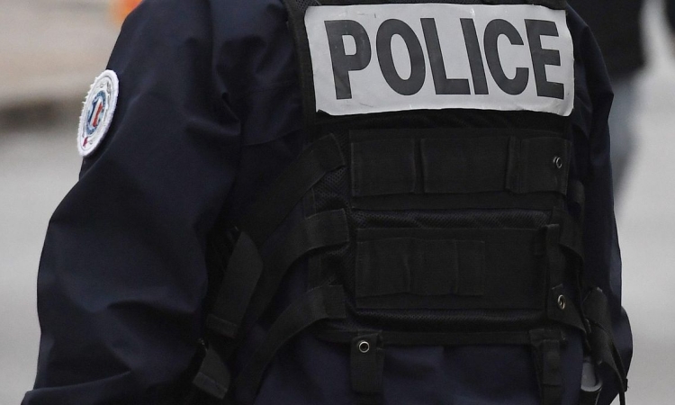 Guyane : un policier hors service meurt d'une balle dans la tête à Cayenne