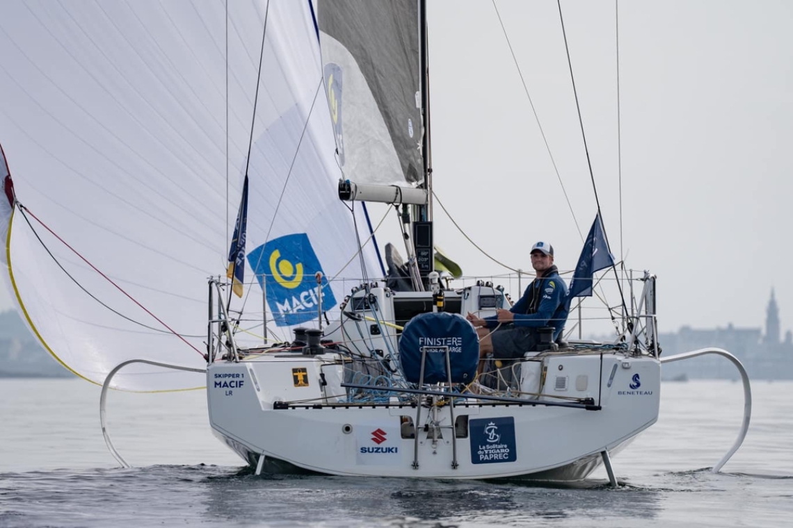 Solitaire du figaro paprec : première victoire d'étape pour loïs berrehar