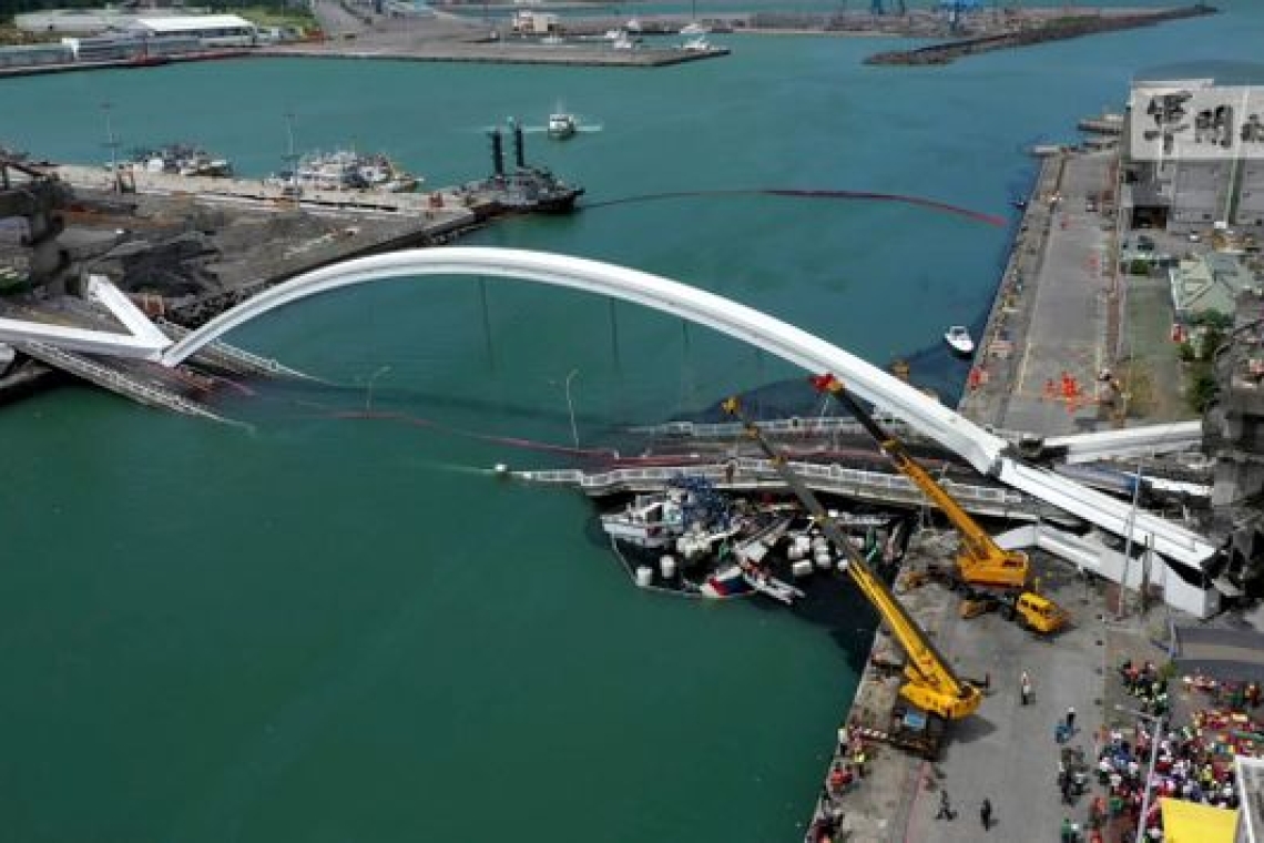 Omondo Environnement - Vietnam : un pont s’effondre après le passage du typhon Yagi