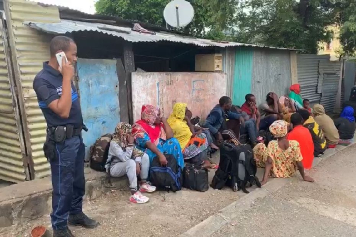 OMONDO MIGRATION - Crise migratoire à Mayotte : le gouvernement durcit le ton