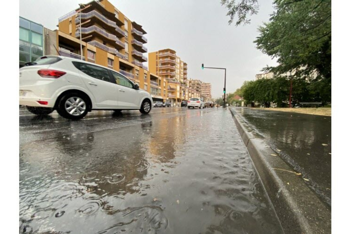 OMONDO ÉDUCATION - Alpes-Maritimes : fermeture des écoles pour vigilance orange pluie-inondations