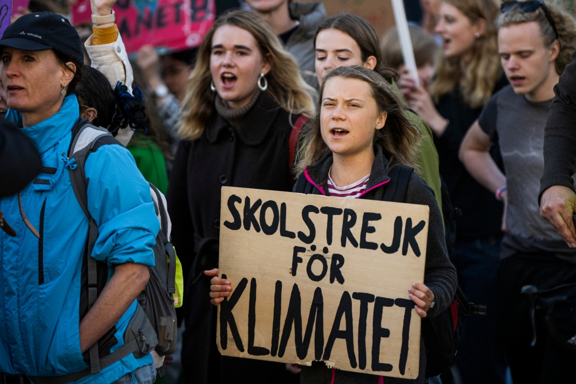 OMONDO ENVIRONNEMENT - Greta Thunberg manifeste à Milan pour le climat et la Palestine