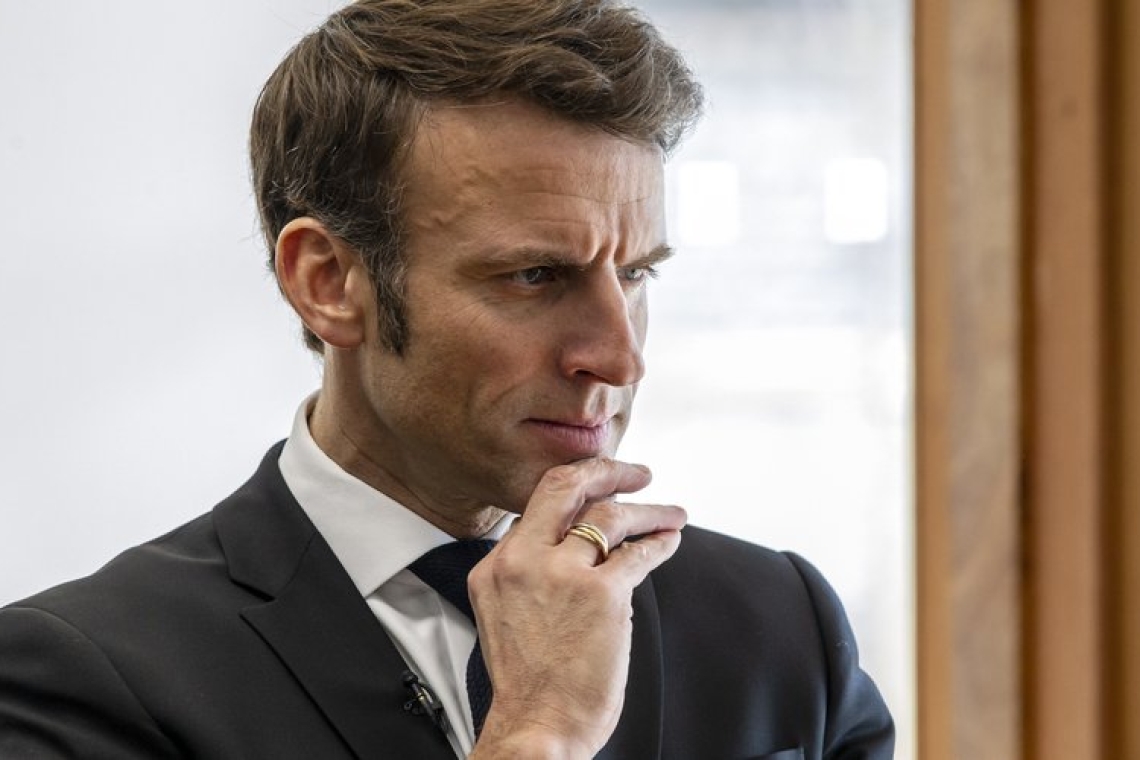 OMONDO POLITIQUE - Macron au plus bas : 78% des Français mécontents selon le baromètre Ifop-JDD