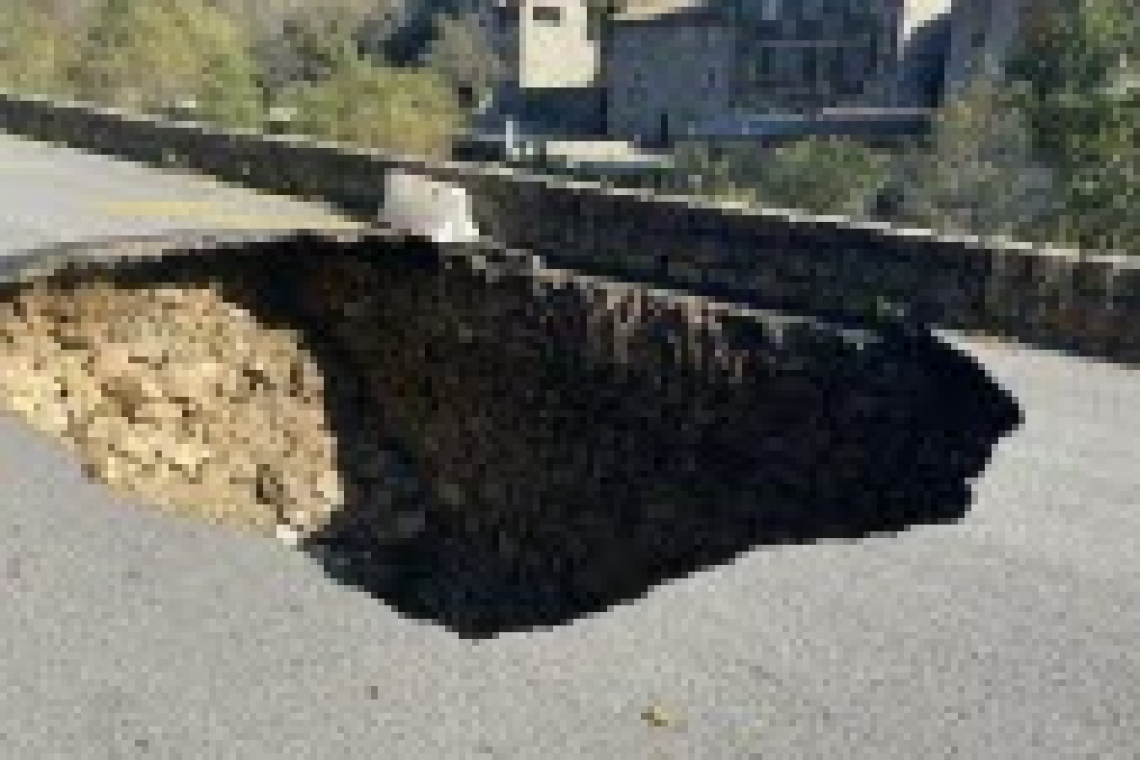 OMONDO CATASTROPHE - Ardèche : Décès d'une femme dans un trou formé par les inondations