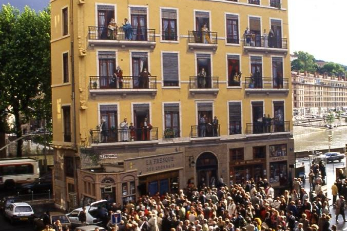 OMONDO CULTURE - Lyon : La Fresque des Lyonnais au cœur d'une controverse militante