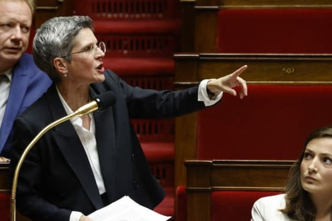 OMONDO POLITIQUE : Sandrine Rousseau défend le député Andy Kerbrat impliqué dans un scandale de drogue