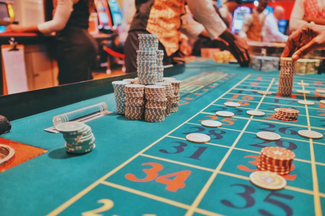 - OMONDO SOCIÉTÉ : Sondage révélateur : les Français favorables à la légalisation des casinos en ligne