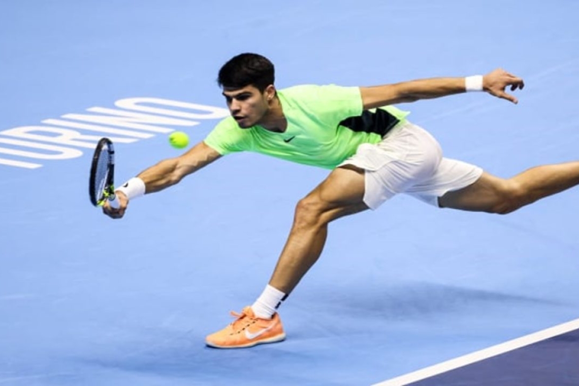 OMONDO SPORT - Tennis : Alcaraz se qualifie tranquillement pour les huitièmes de finale à Bercy