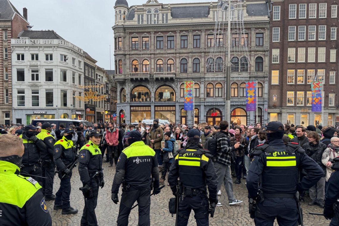 OMONDO INTERNATIONAL - Amsterdam : arrestations lors d'une manifestation pro-palestinienne interdite