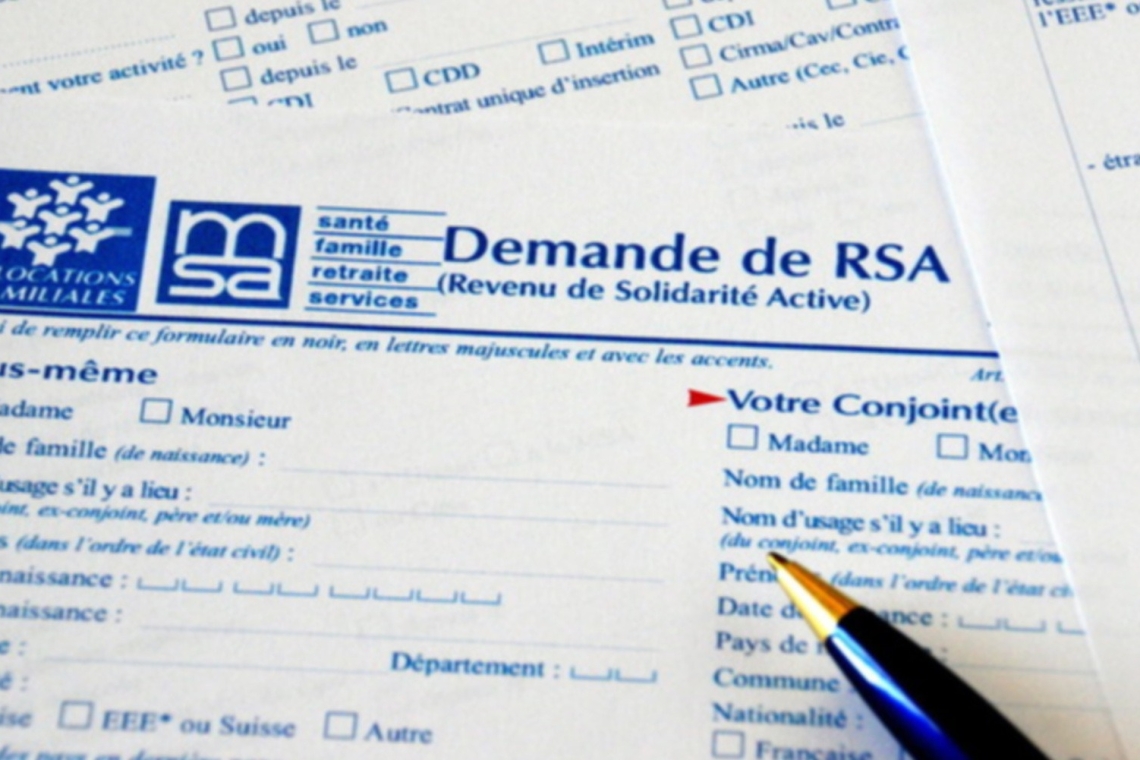 OMONDO POLITIQUE - Budget 2025 : les départements menacent de suspendre le versement du RSA