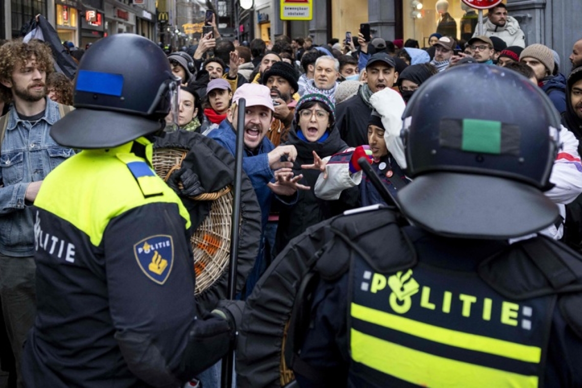 OMONDO INTERNATIONAL - Amsterdam : arrestations lors d'une manifestation pro-palestinienne interdite