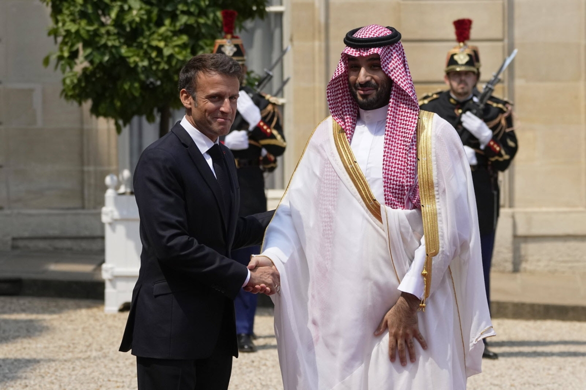 OMONDO DIPLOMATIE - Emmanuel Macron en visite d'État en Arabie saoudite du 2 au 4 décembre