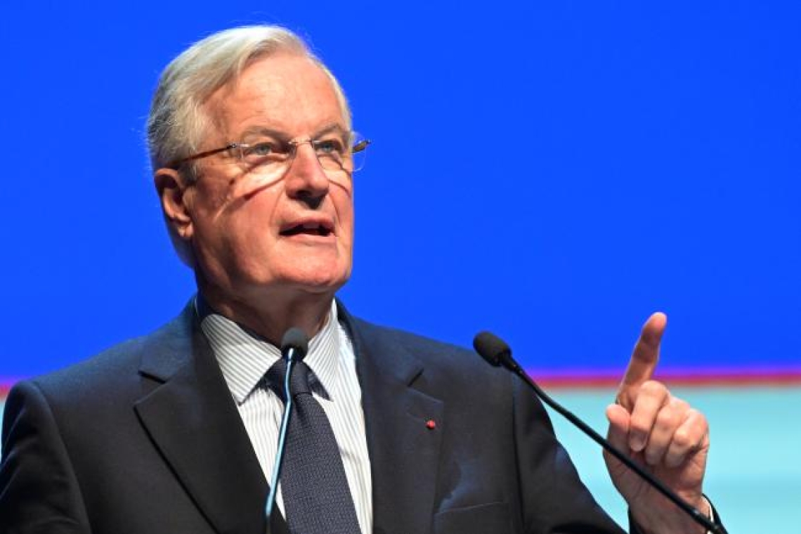 OMONDO POLITIQUE - Michel Barnier ouvert à une remise à plat de l'interdiction du cumul des mandats