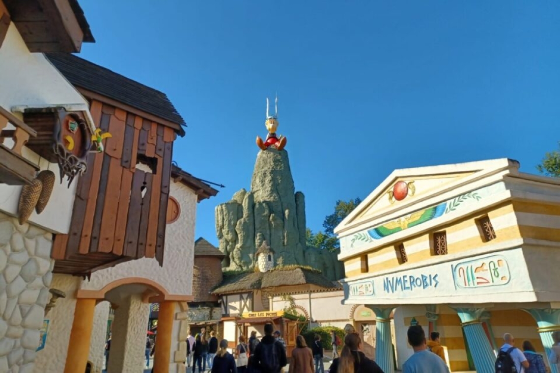 OMONDO LOISIRS - Le Parc Astérix élu meilleur parc d'attractions de France pour la troisième année consécutive