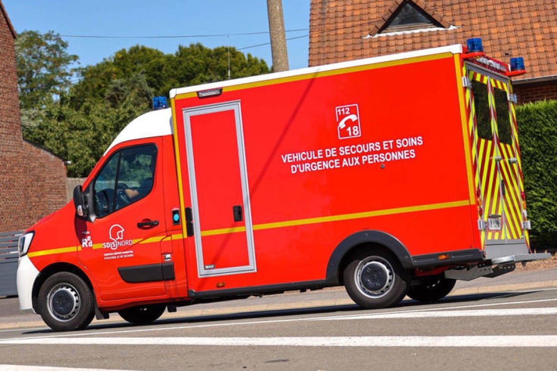 OMONDO FAITS DIVERS - Doubs : un homme de 22 ans meurt écrasé sous sa voiture lors d'une réparation