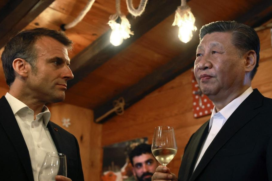 Taxation chinoise sur le cognac : Macron et Barnier cherchent une solution diplomatique