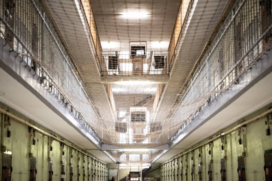 Objectif de 15.000 places supplémentaires dans les prisons repoussé à 2029