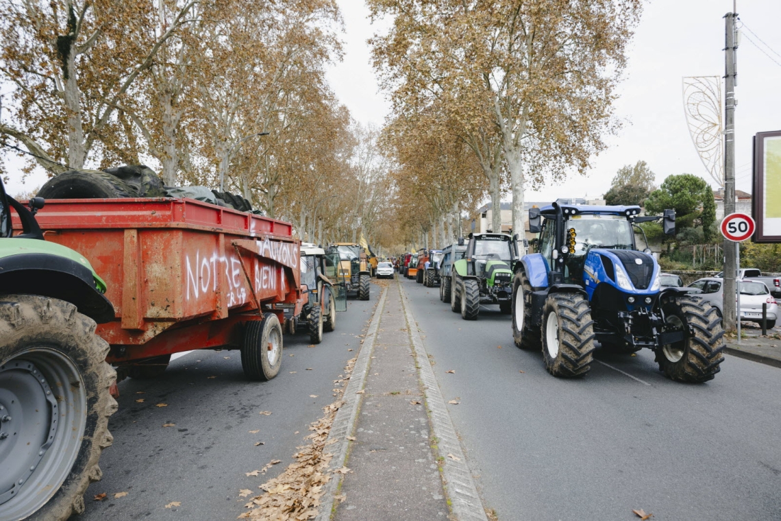 Colère des agriculteurs : dégradations constatées à Beauvais et Guéret