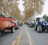 Colère des agriculteurs : dégradations constatées à Beauvais et Guéret