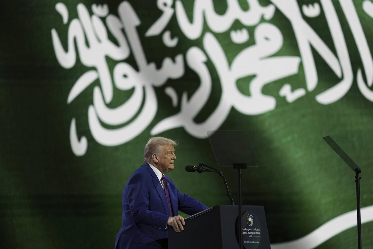 President Donald Trump speaks at the Saudi-U.S. Investment Forum at the King Abdulaziz International Conference Center in Riyadh, Saudi Arabia, Tuesday, May 13, 2025. (AP Photo/Alex Brandon)/HAS251/25133598468712//2505131841
