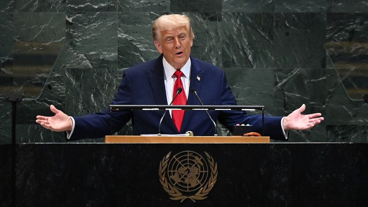 (250923) -- UNITED NATIONS, Sept. 23, 2025 (Xinhua) -- U.S. President Donald Trump delivers a speech during the General Debate of the 80th session of the United Nations General Assembly (UNGA) at the UN headquarters in New York, Sept. 23, 2025. Representatives from United Nations (UN) member states, including some 150 heads of state and government, will take turns at the podium of the UN General Assembly (UNGA) to deliver an address on global issues during the UNGA general debate that kicked off on Tuesday. (Xinhua/Li Rui) - Li Rui -//CHINENOUVELLE_CmxztpE000027_20250924_PEPFN0A001/Credit:CHINE NOUVELLE/SIPA/2509240757