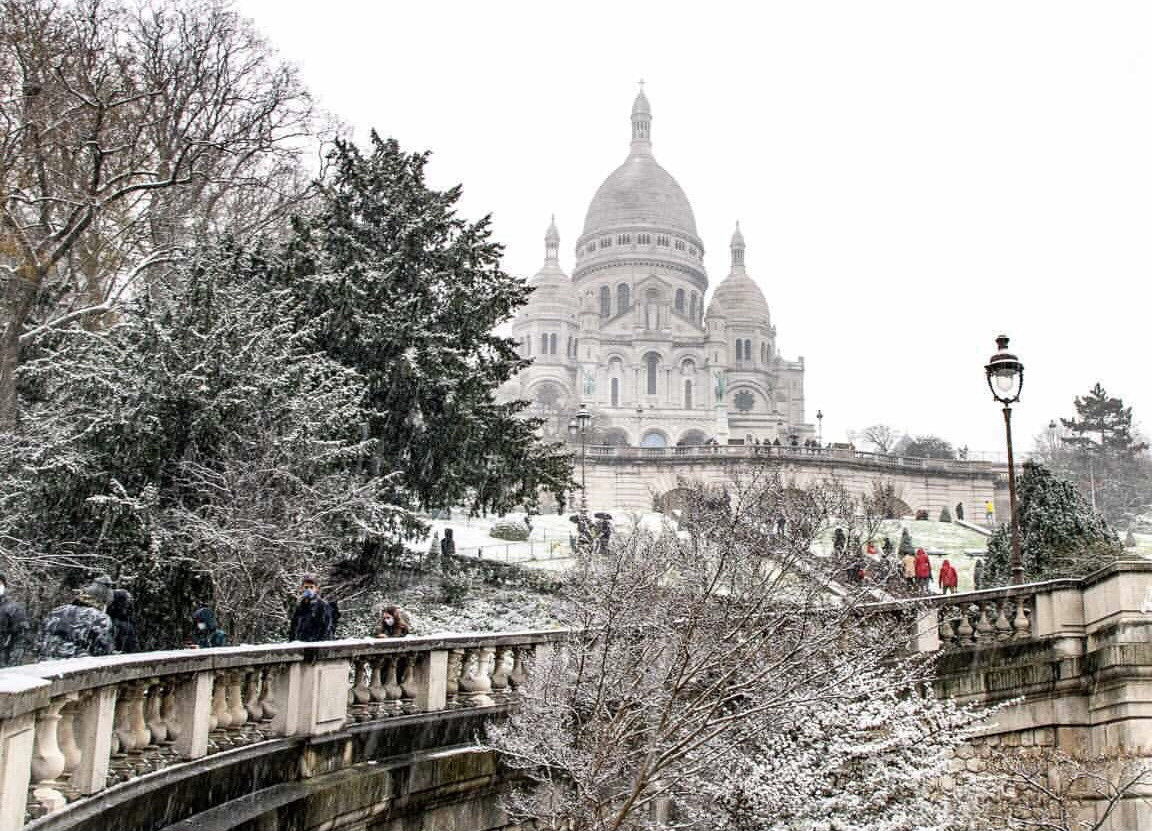618740-paris-sous-la-neige-ce-samedi-les-photos.jpg