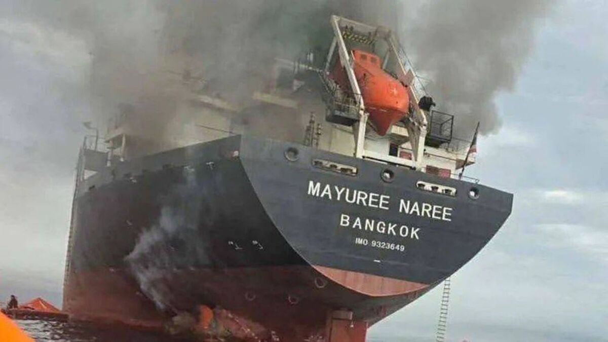 Photo released by Royal Thai Navy shows the Thai ship Mayuree Naree burn after an Iranian USV strike in the Strait of Hormuz on Wednesday March 11, 2026. A projectile hit the Thai bulk carrier off the coast of Oman in the Strait of Hormuz, setting it ablaze. Authorities are searching for three missing crew members from the Mayuree Naree after 20 were rescued by the Omani navy, according to Thailand Photo via Newscom/eyepress127065/EPN/Newscom/SIPA/2603120835