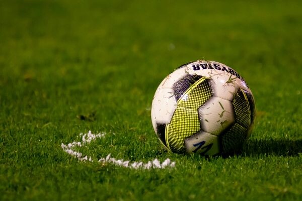 69fb60fe2dffd3f8c5dd7840_mercato_26-27.jpg