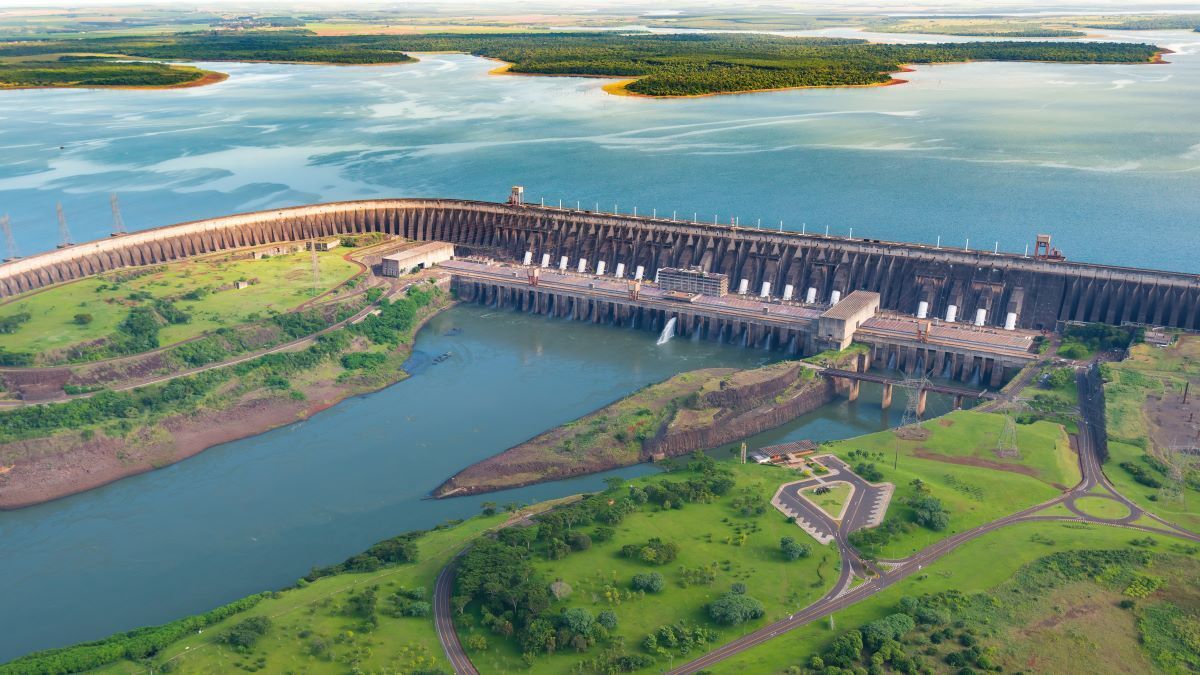 itaipu-hydroelectric-dam-latin-america_1200x675-7b267093.jpeg
